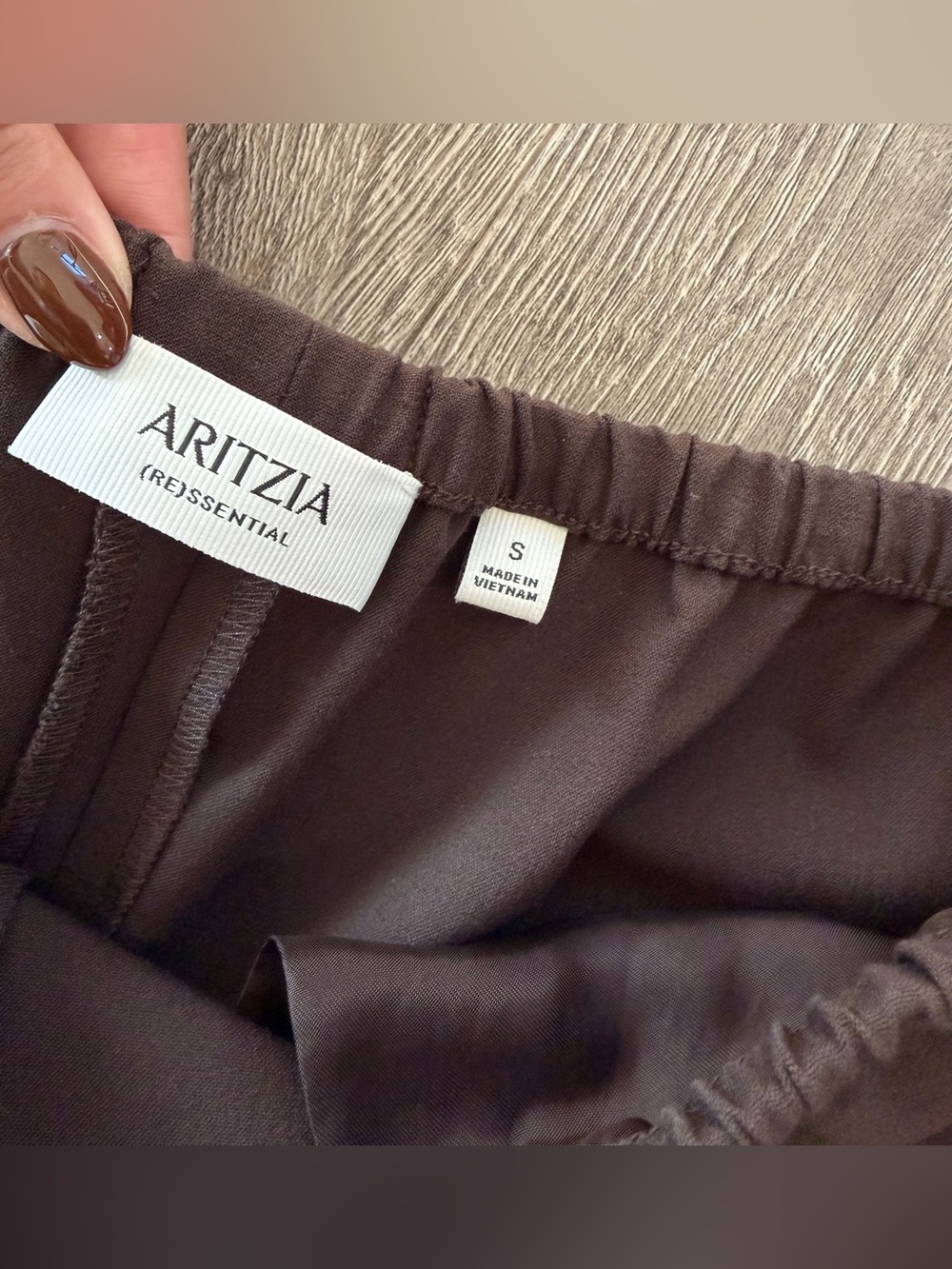 Aritzia Maven Eversential Light -Cacoa Nib Brown - Picture 4 of 5